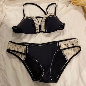 Sexy Victoria’s Secret bikini